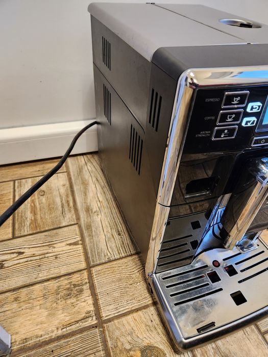 Кавомашина Saeco PicoBaristo