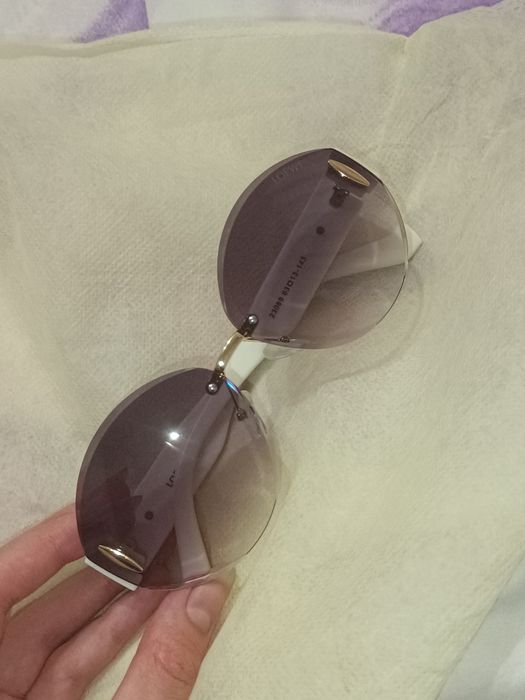 Сонцезахисні окуляри Loewe grey