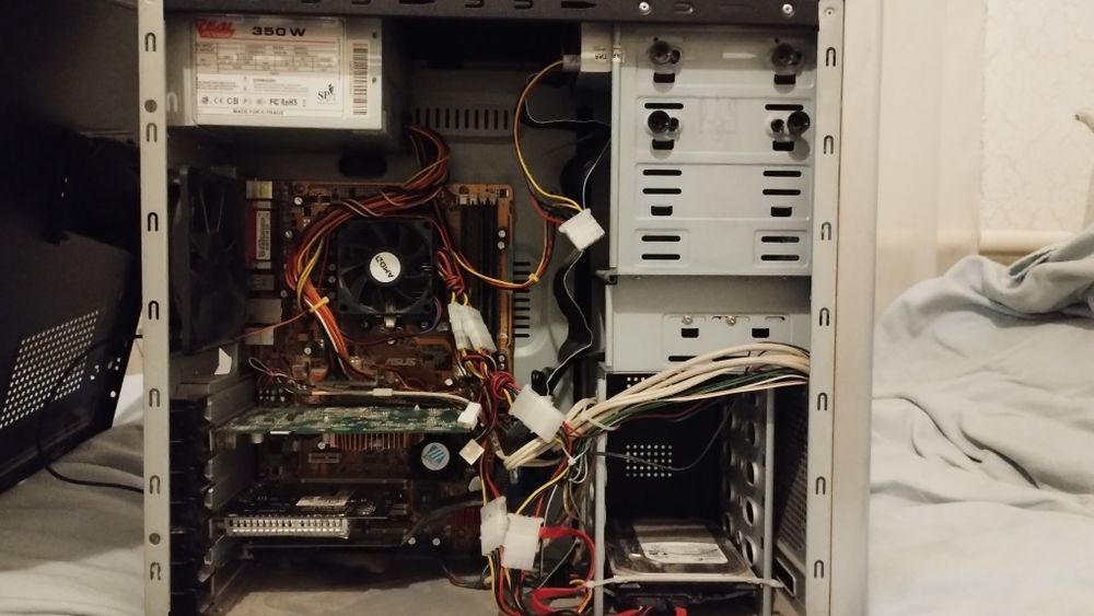 Монітор +Домашній Комп'ютер для навчання або роботи  ЗА ЦІНОЮ КОМПЛЕКТ