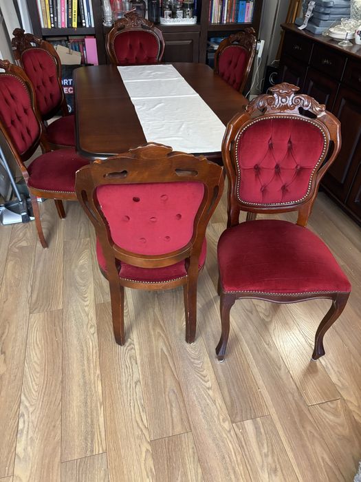 Krzesla komlet medaliony