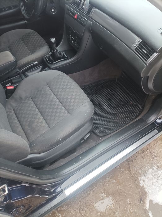 Продам авді А6 С5 в хорошому стані