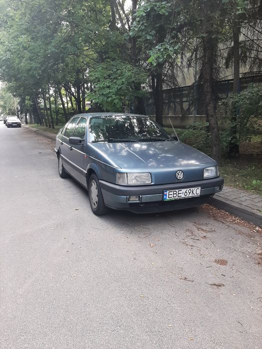 Volkswagen Passat b3 1989r/ 1.8 GL b+g