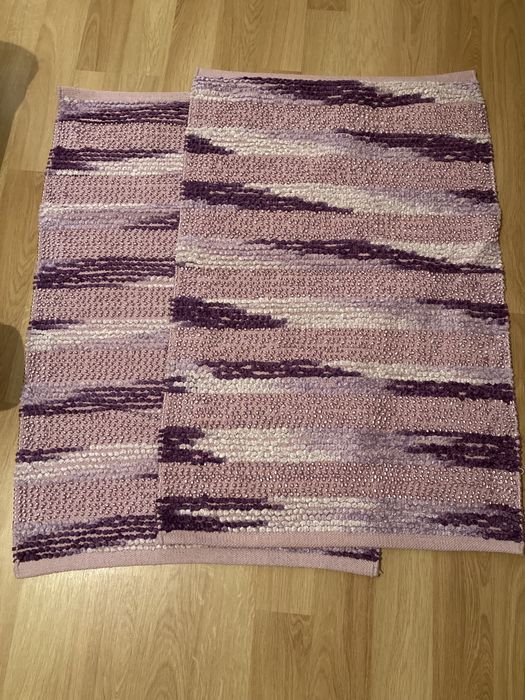 Set of Two Rugs