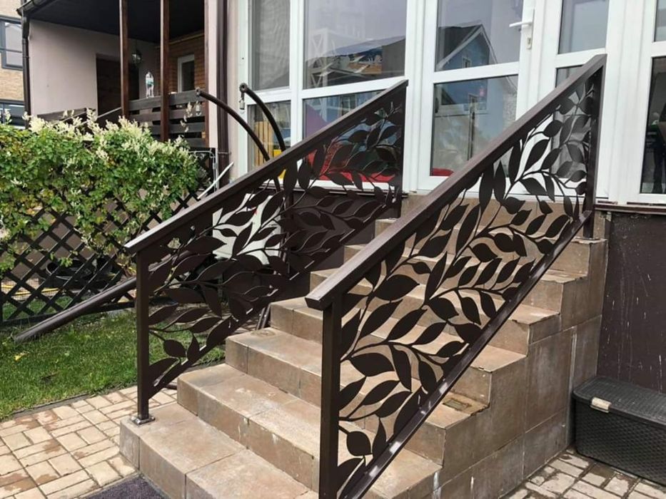 Ковані перила та сходи