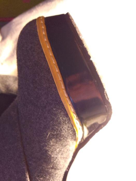 Par de botins de feltro cinzento NUNCA USADOS