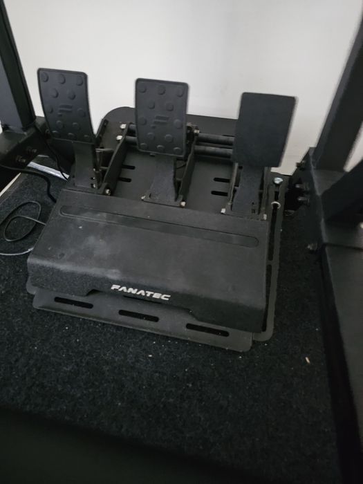 Vendo Set IRacing Moza R5/Fanatec