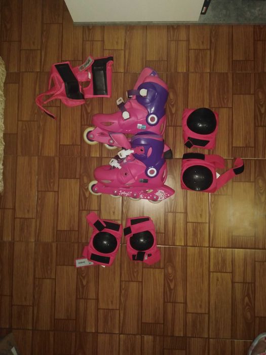 Patins em linha com acessórios