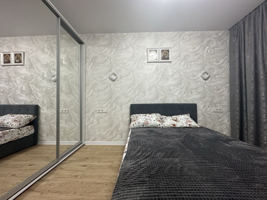 Продаж Дрім-Хауса по вул. Гоголя 83 кв. м з інд. газ опаленням 1 сот землі м. Бориспіль
