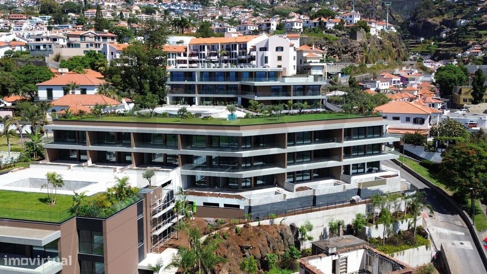 Apartamento Tipologia T1 | Vista Mar / Baía do Funchal| Funchal |Ilha
