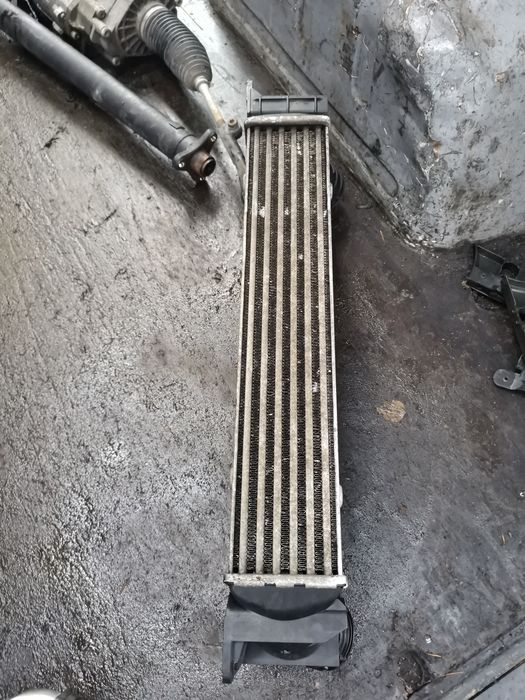 BMW E90 E91 E92 E87 2.0d N47 177km intercooler