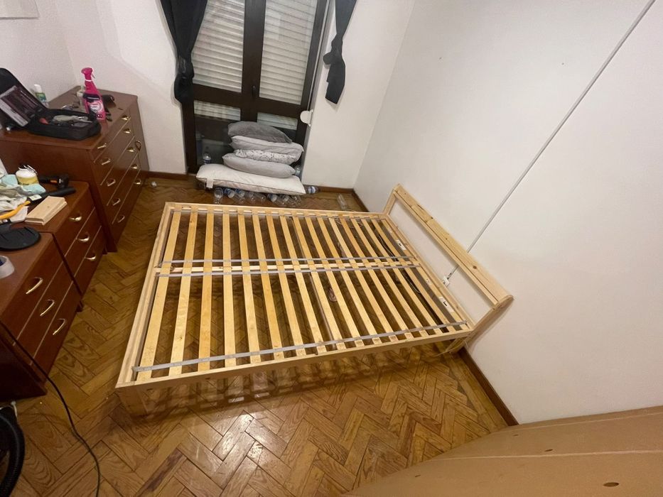 Estrutura de Cama em Pinho  c/ estrado de ripas 160x200 IKEA