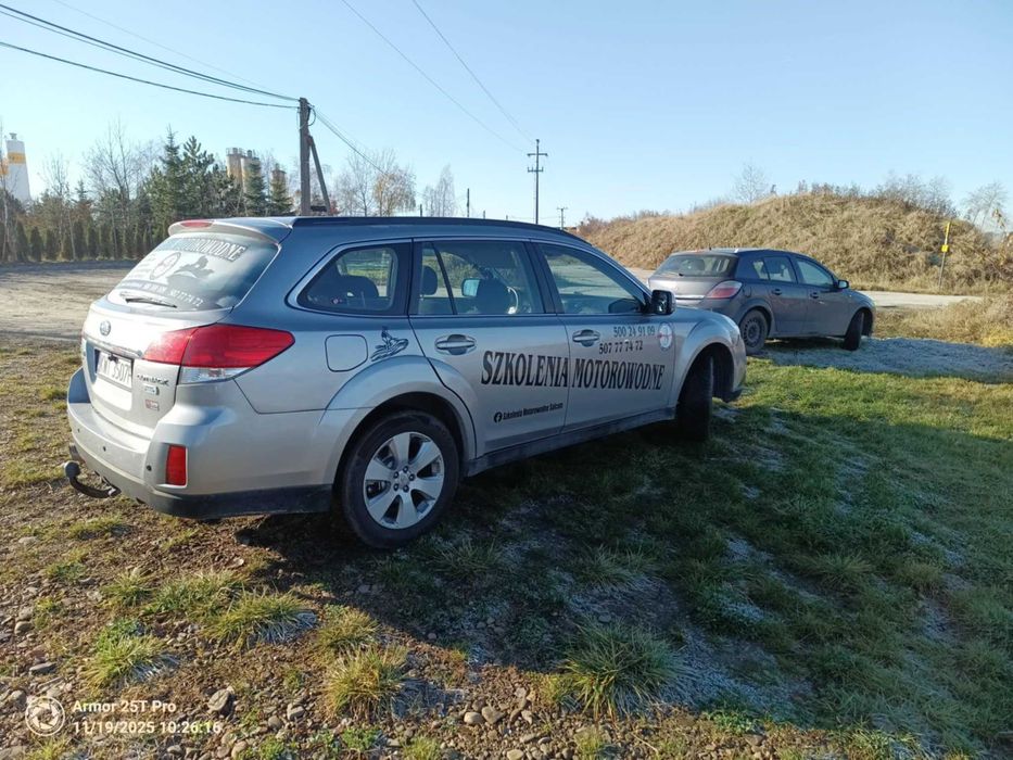 Subaru outback awd 4x4