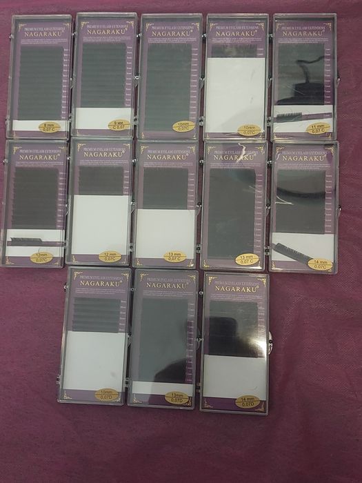 Матеріали для нарощення вій