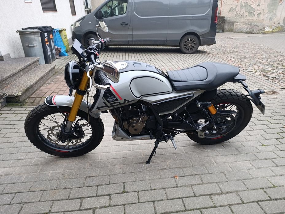 Mondial HPS 125 Transport Cafe Racer