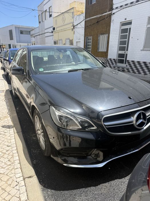 Mercedes Benz E220 CDI