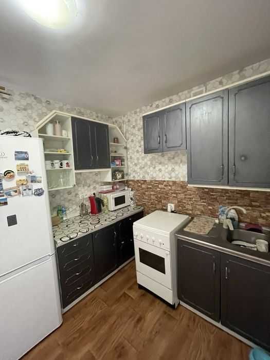 ПРОДАМ 2 кім. квартиру! СУПЕР - ЛОКАЦІЯ - Зарічанська! • ID 3318