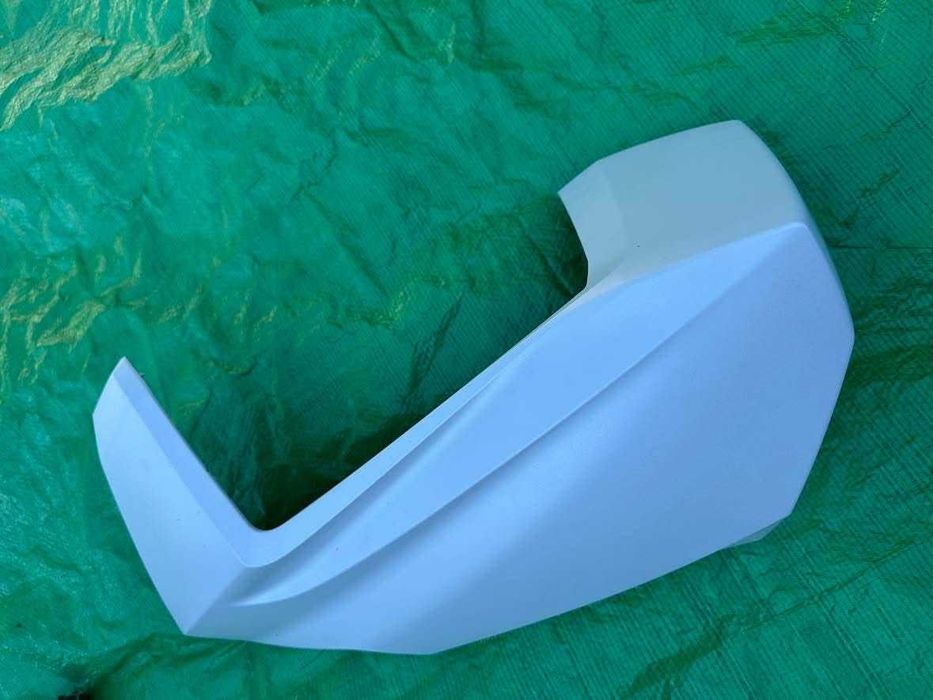 Honda Forza 125 2023- Osłona Czasza Bok Prawy OEM