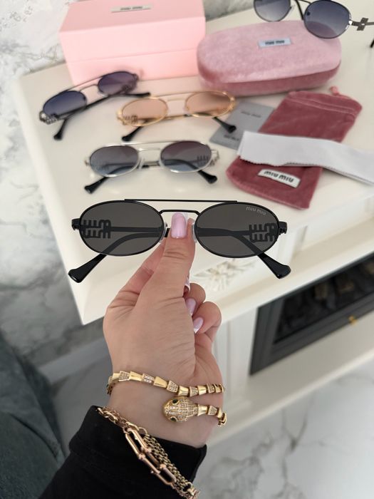 солнцезащитные очки Miu Miu полный комплект