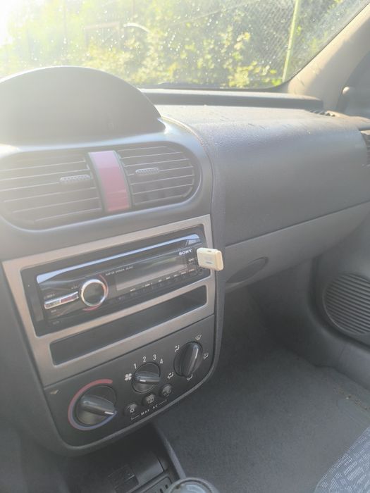 Opel Corsa — fotografia 5