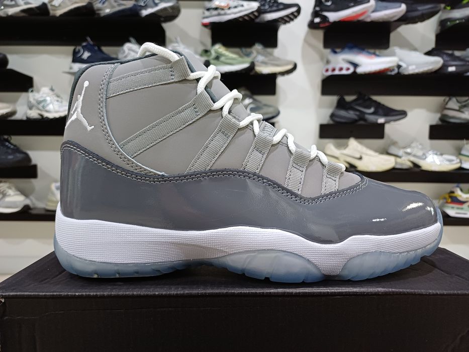 Кросівки чоловічі Jordan 11 Retro