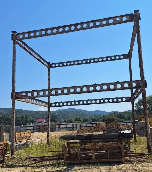 Konstrukcja stalowa 8m x 7m – Solidna, Uniwersalna, Hala, Wiata