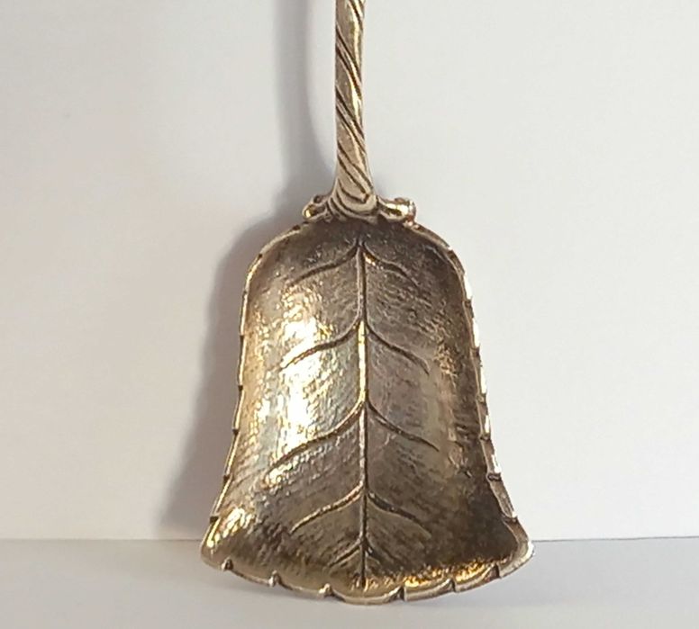 Łyżeczka, szufelka do cukru, srebro 800, pocz. XX w.