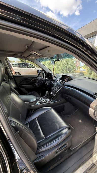 застукав двигун ACURA MDX