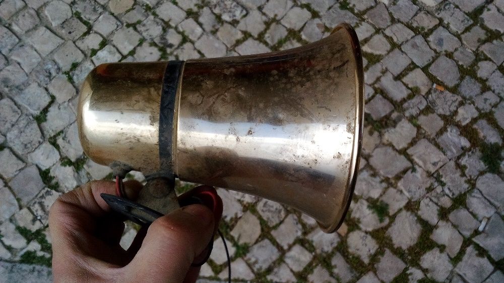 Armário Multifunções para carrinha na cor castanho