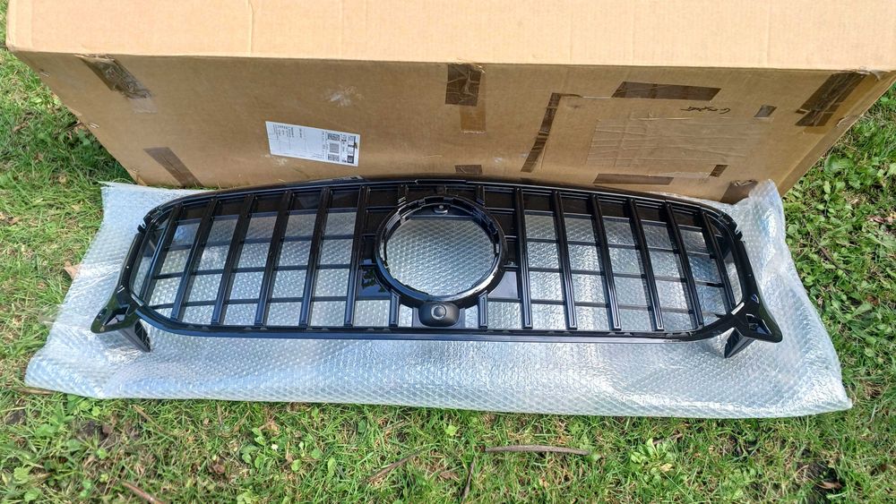 Grill samochodowey Mercedes