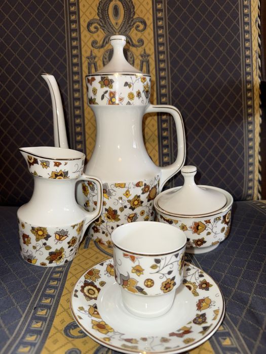 Serviço de café de porcelana