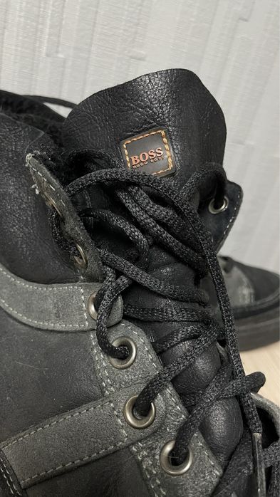 Hugo boss взуття