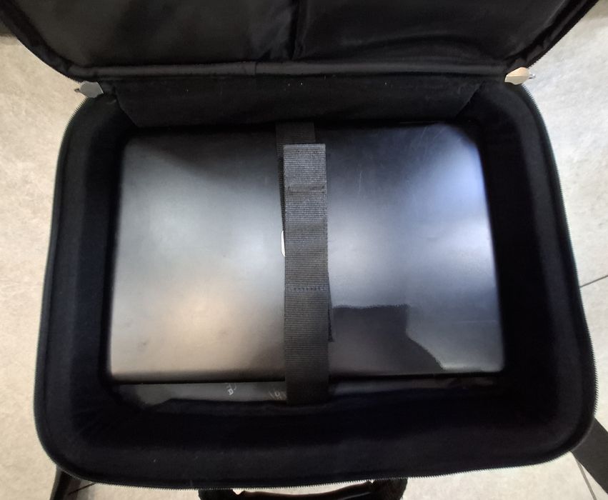 Torba na laptopa Dicota Super Stan