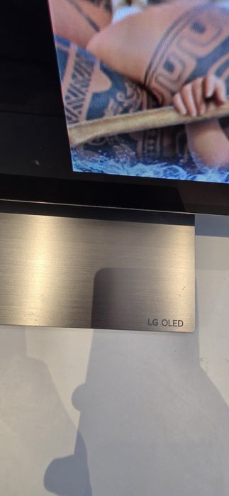 TV LG OLED  evo - 65'' - 165 cm - 4K Ultra HD - Smart TV)