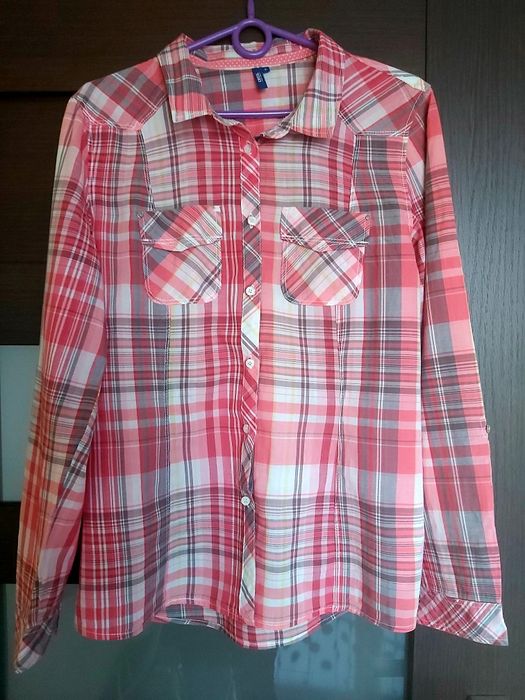 Różowa koszula w kratę
