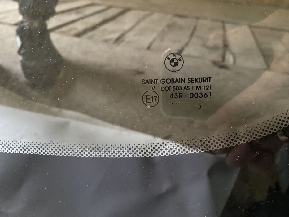 Скло лобове bmw f10 БЕЗ Hud