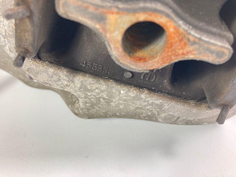 Ram 1500 TRX poduszka poduszki łapa silnika 2021-24