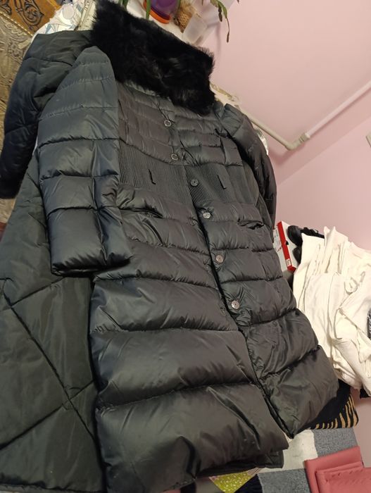 Пуховик натуральный с капюшоном Италия М