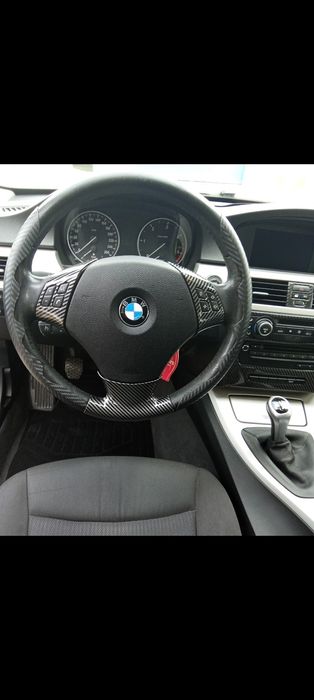 BMW 318d LCI 143cv touring 2009