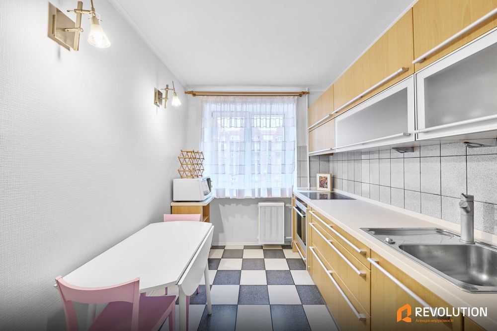 БЕЗ% 3 кім., квартира. Шевченкіський р-н, вул. Золотоустівська 48/5