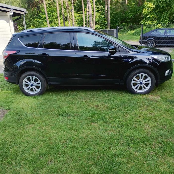 Samochód Ford KUGA