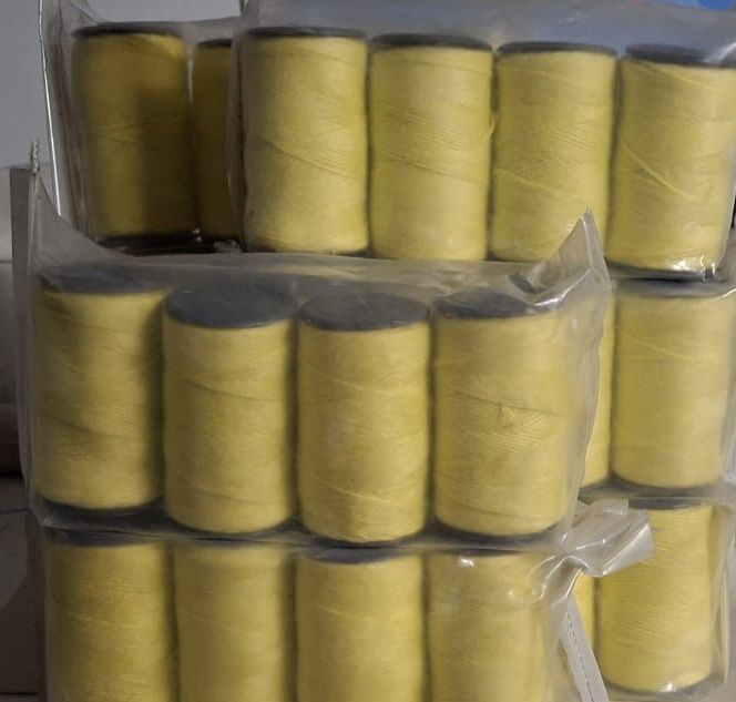 Saco com 4 bobinas de Fio de Balcão