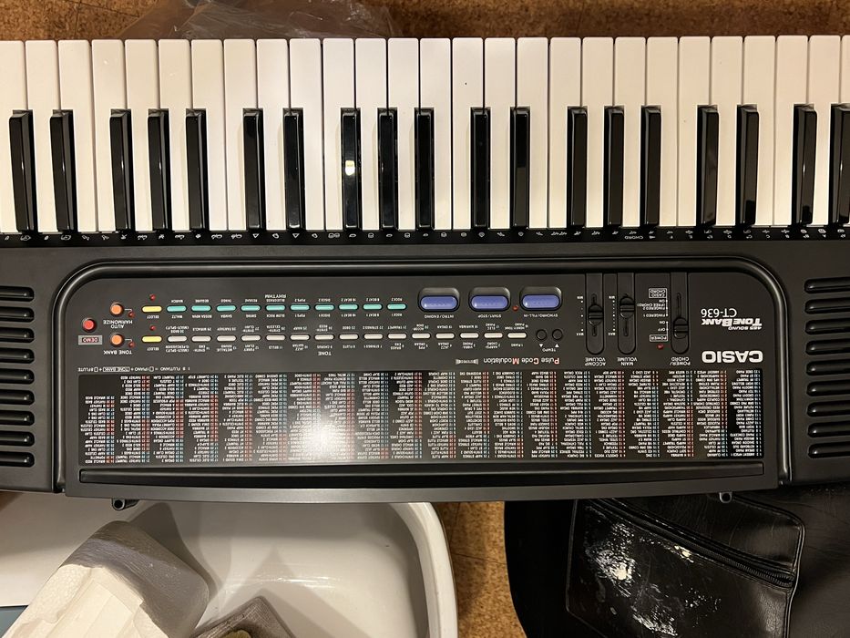 Casio CT-636 Tone Bank – Teclado eletrónico vintage Seixal