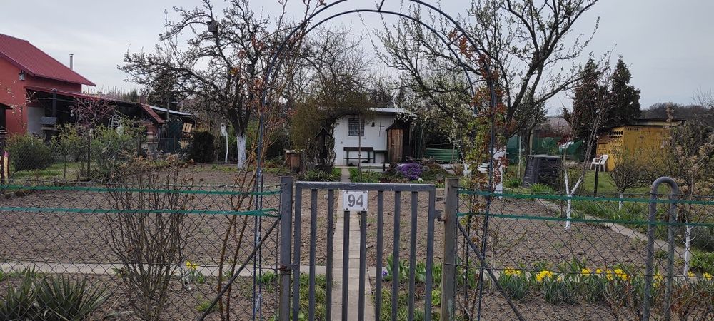 Sprzedam działkę ogrodową