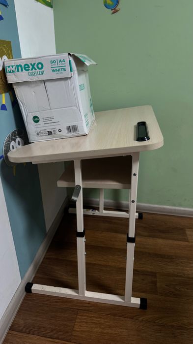 Парти шкільні 12 шт