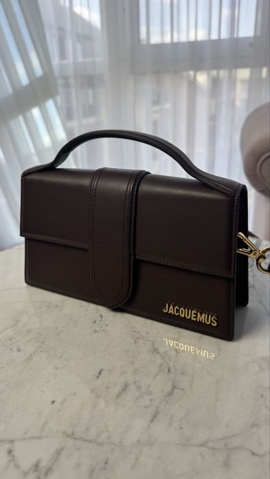 Сумка jacquemus коричневая
