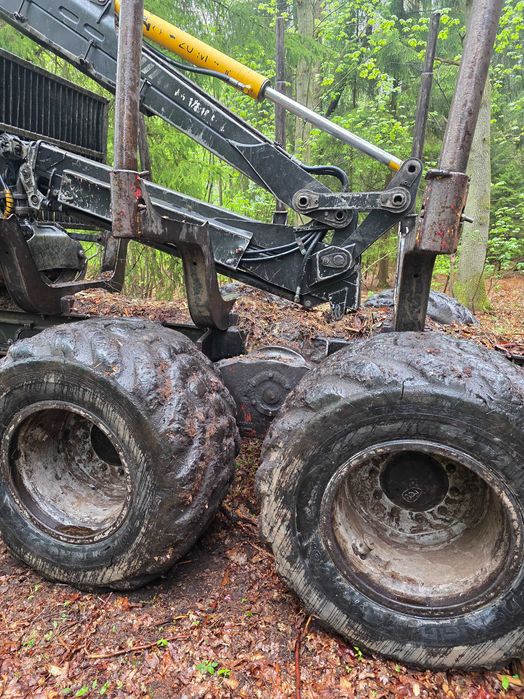 Forwarder Valmet 860.1