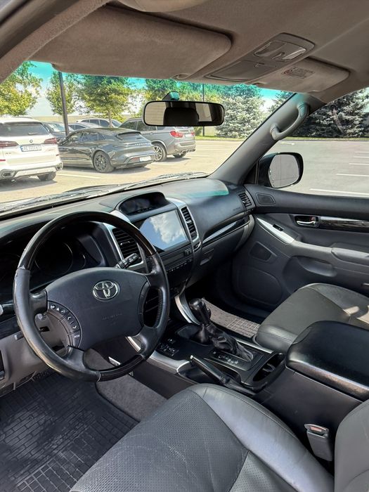 Toyota Land Cruiser Prado 120
