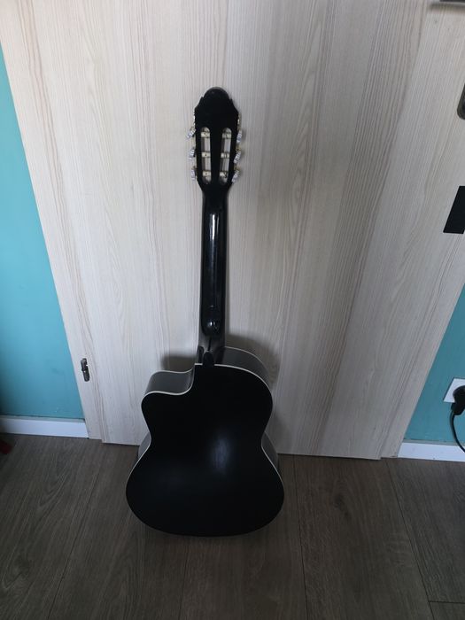 Gitara akustyczna