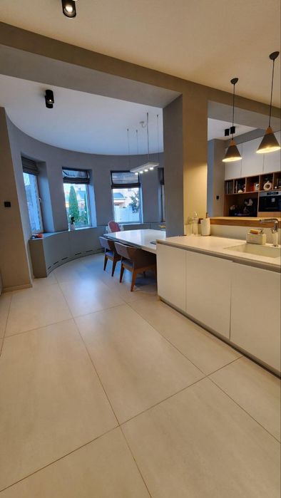 ПЕРВАЯ Аренда дома в Совиньоне, гараж, бассейн