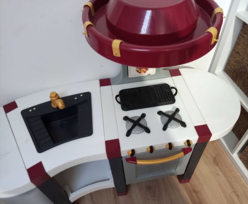 Cozinha criança bom estado